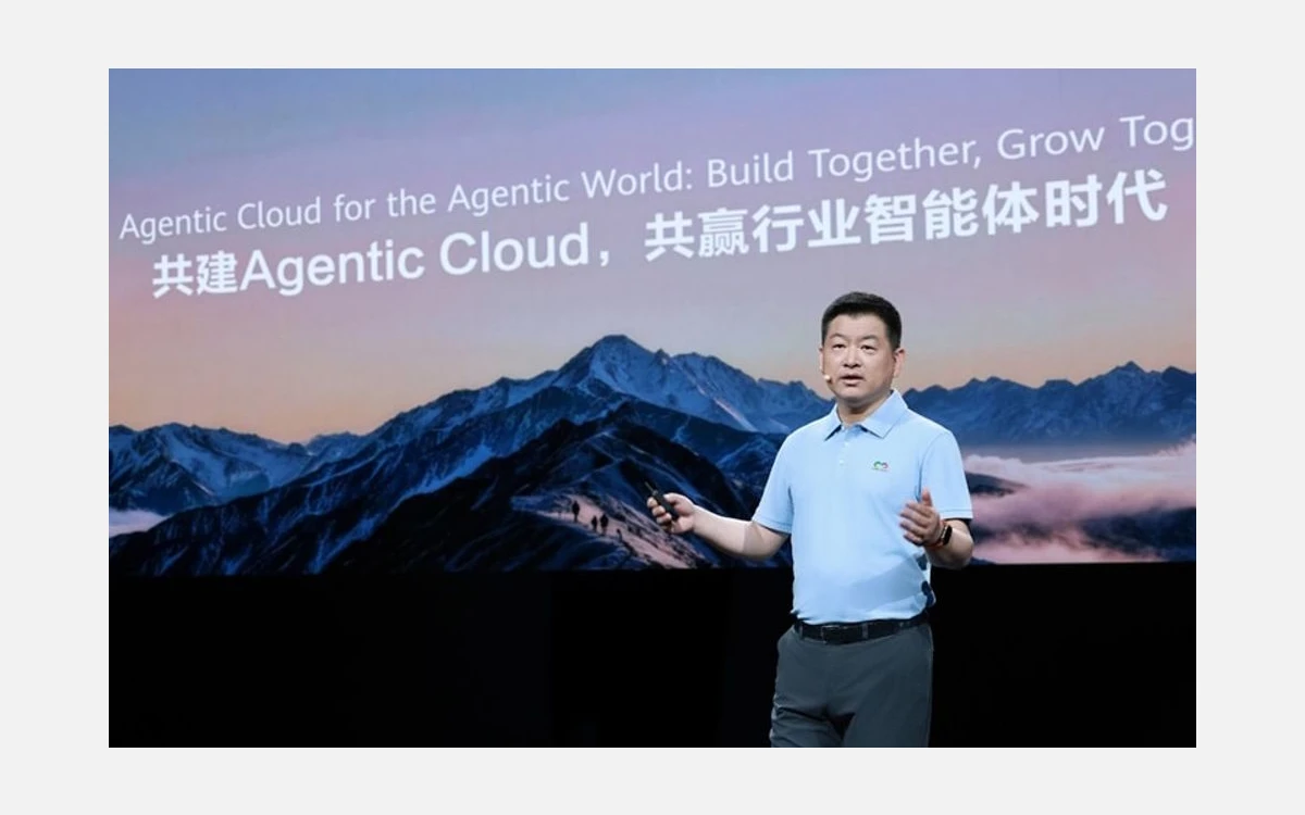 HUAWEI CONNECT 2026 keynote stage with the slide Agentic Cloud for the Agentic World